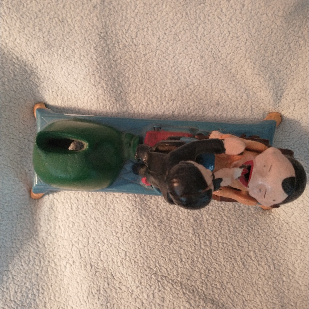 Vintage Cast Iron The Dentist Chair/Pulling Teeth Mechanical Bank Works great! - Picture 3 of 4